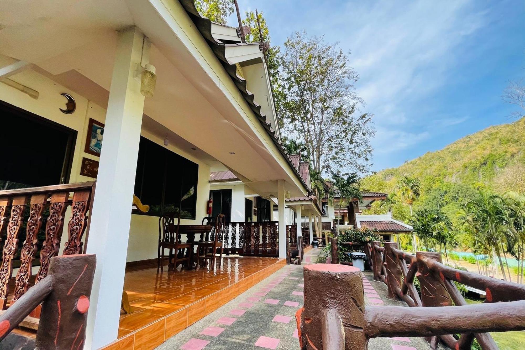 Baan Rim Kwai Paerimnam Resort Kanchanaburi Ngoại thất bức ảnh